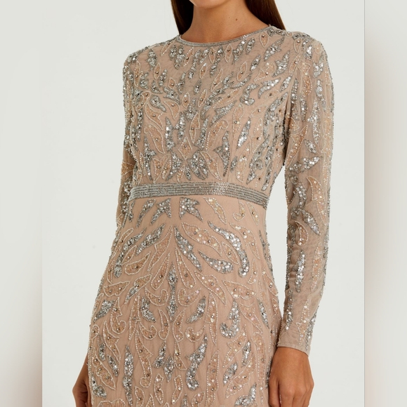 NWT Sz 4 Mac Duggal 5124 Mocha Long Sleeve Beaded Evening Gown - Picture 1 of 5